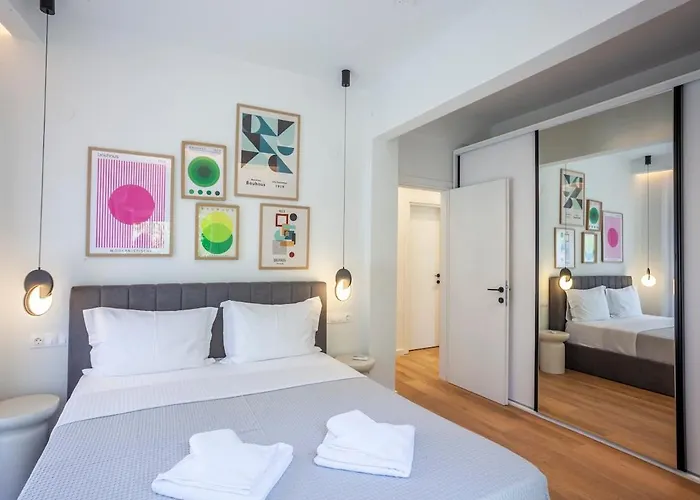 Lux 2bed Up To 5p *