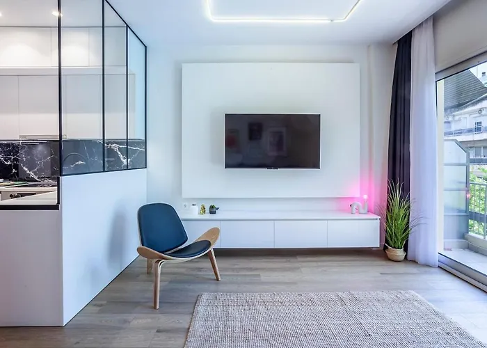 Lux 2bed Up To 5p Салоники