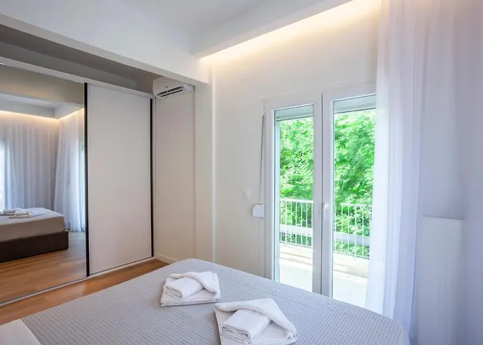 Lux 2bed Up To 5p *