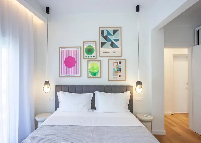 Lux 2bed Up To 5p *