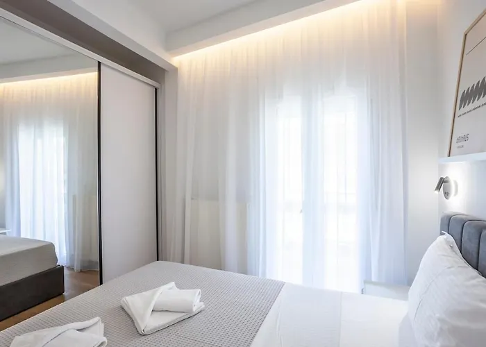 Lux 2bed Up To 5p